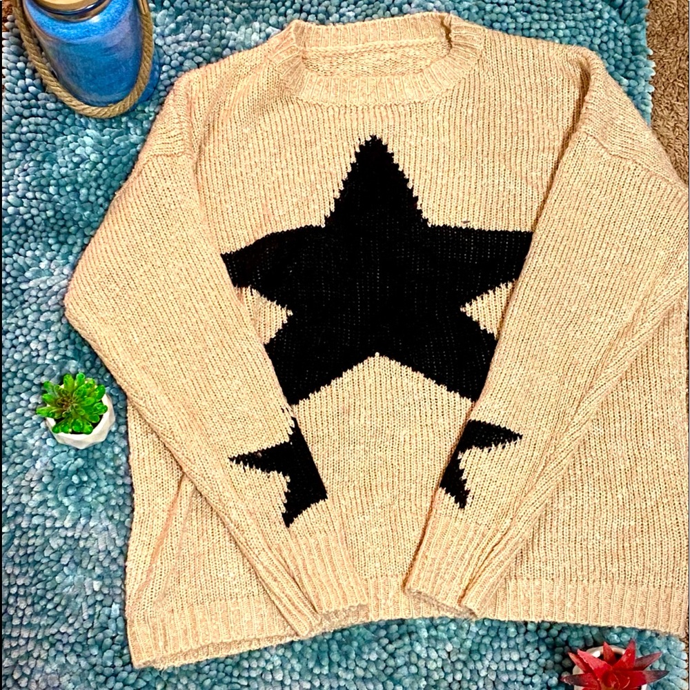 Girls star sweater